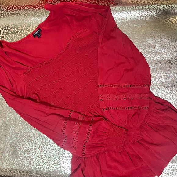 Red Smocked Chest Long Sleeve Blouse 💋 - Picture 3 of 5